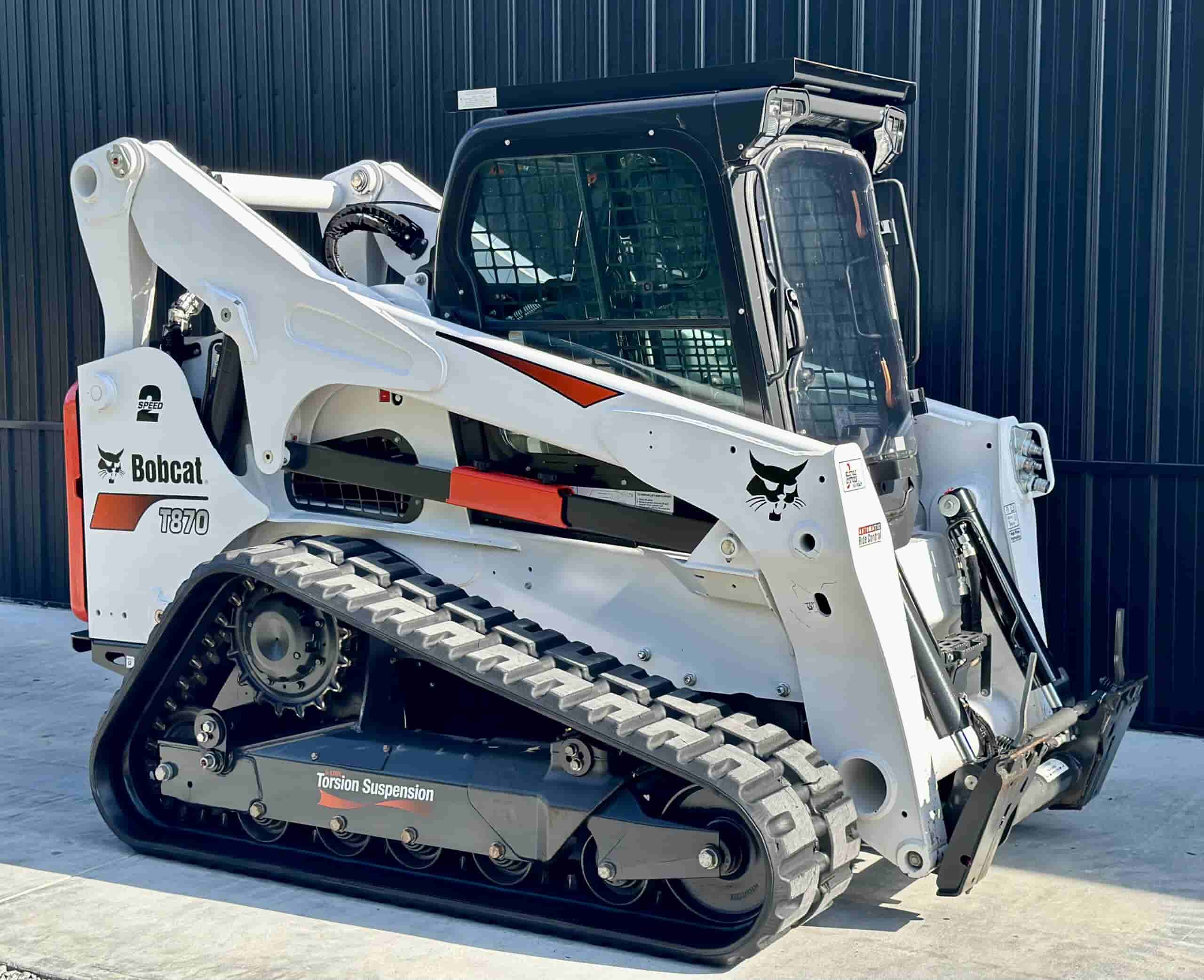 2021 BOBCAT T870 HIGH FLOW
